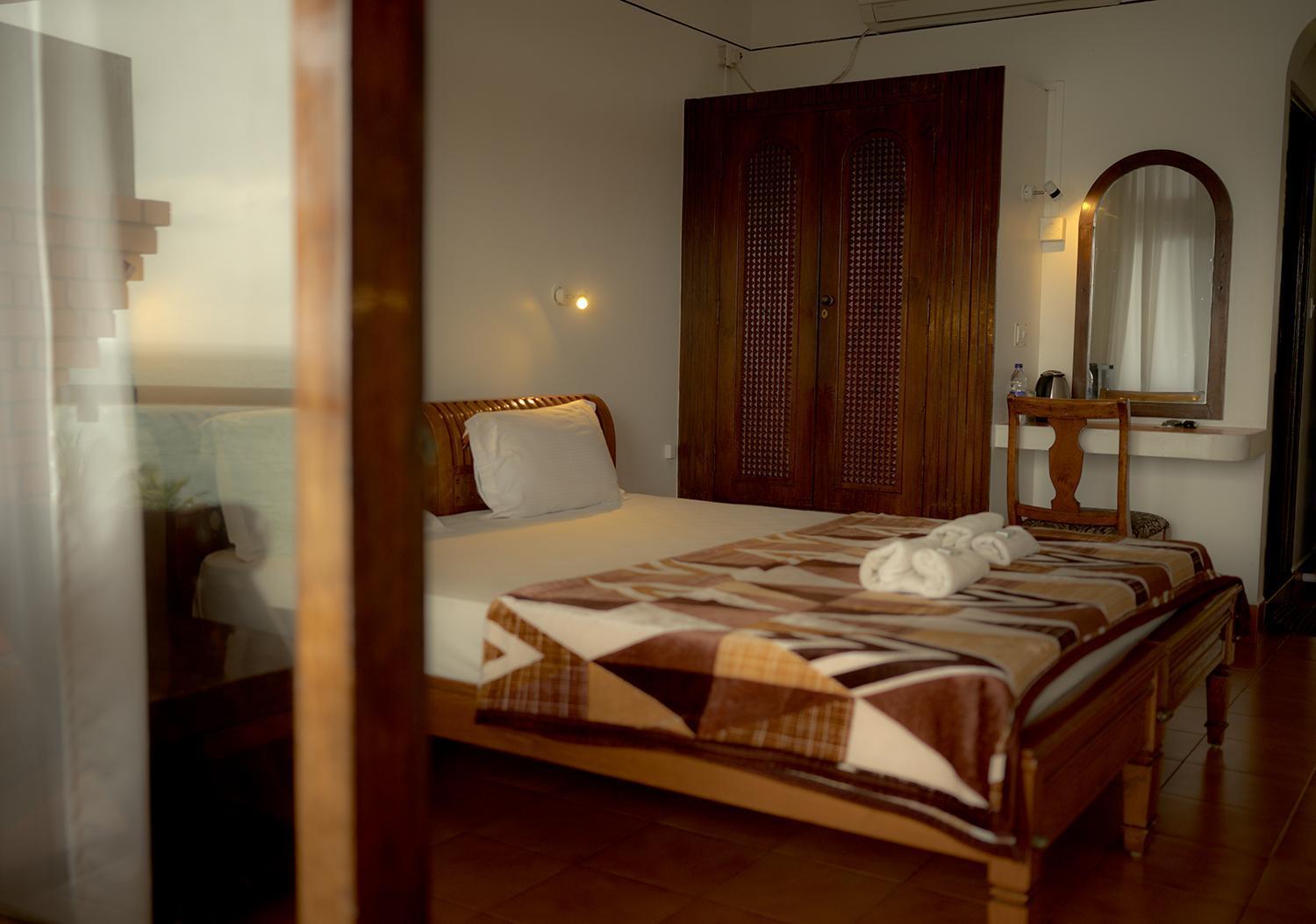 Vijaya Varma Beach Resort Kovalam Zewnętrze zdjęcie
